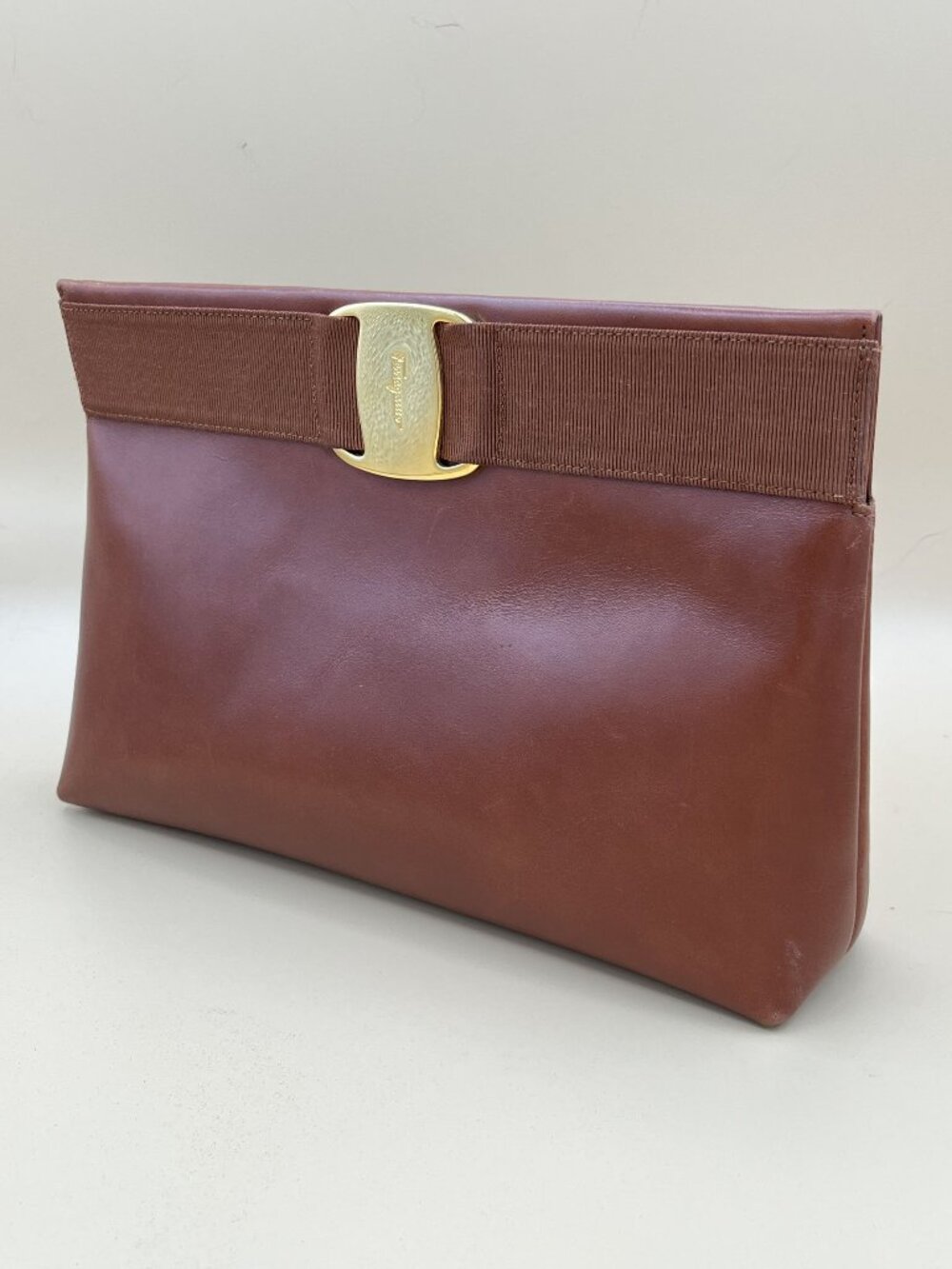 Vintage Salvatore Ferragamo Vara Bow Convertible Clutch Crossbody Burgundy Leath